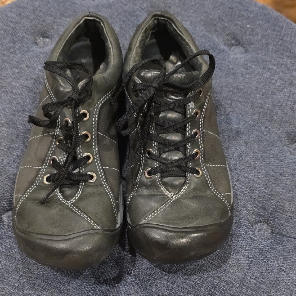 Keen Blue Black Leather Lace-Up Shoes